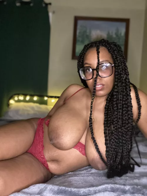 Sometimes I wish I had someone to hold my tits! 👀 by India2irie