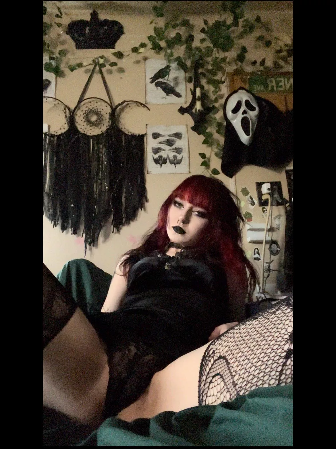 The fishnets stay on while we fuck  posted by Sinfulthorns