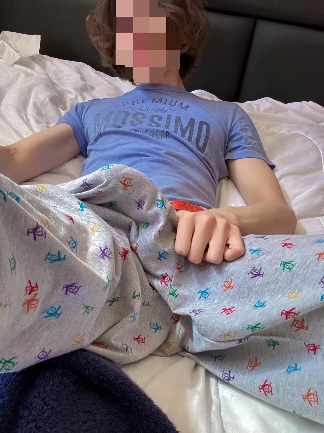 Wakey wakey, it's time for school posted by Kevingoodboytwink