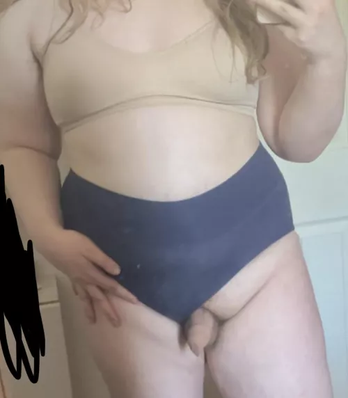 What would u do if we matched on tinder and i accidentally showed u i have a dick? by soukmoonagirl3000