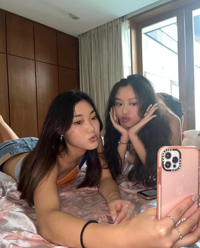 Which one? posted by wakkaffx2