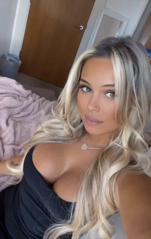 Why do you imagine that my sheets are this wrinkly? wrong answers only by GracefulGiggly