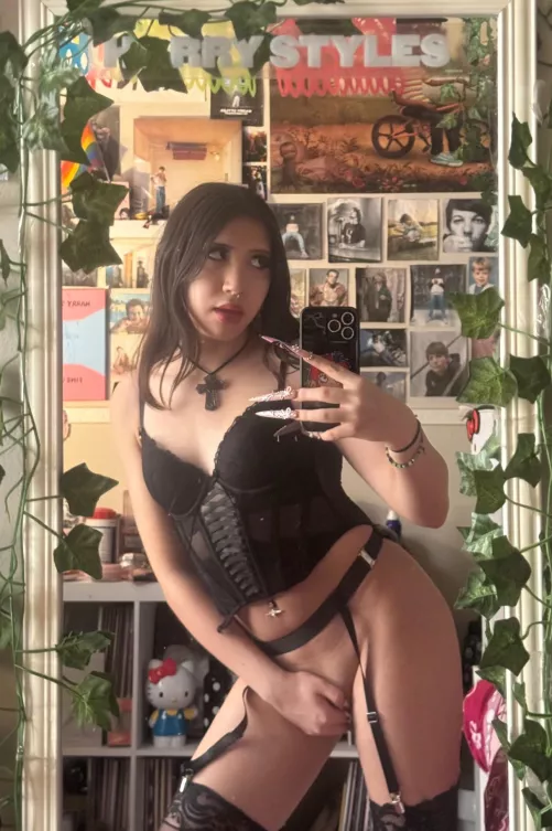 would u grab a trans girl’s bulge?? by sexxxgrrrl