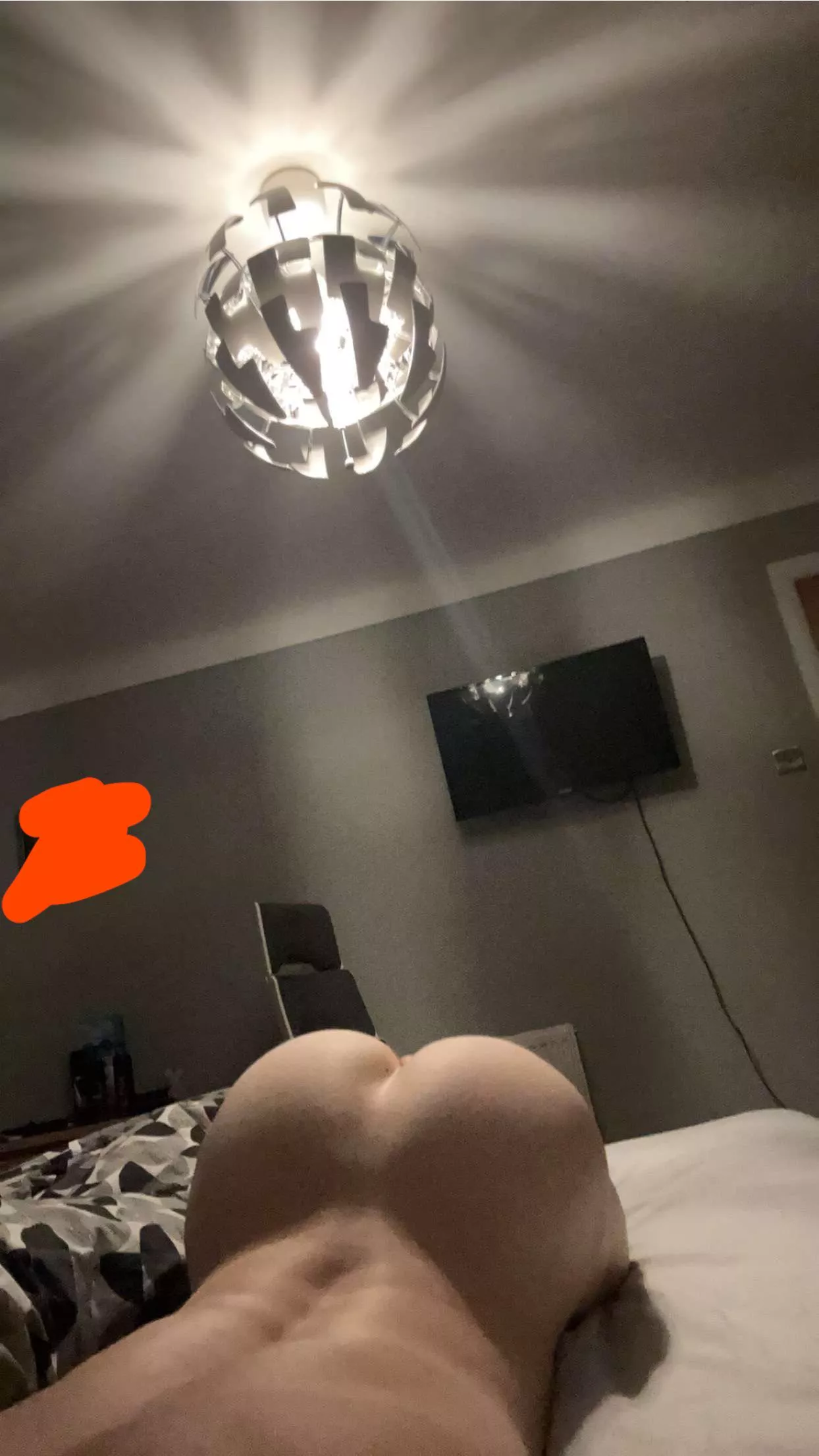 18m Femboy with a phat white booty,big dicks dm me your pics for my snapchat posted by Same_Science_1502