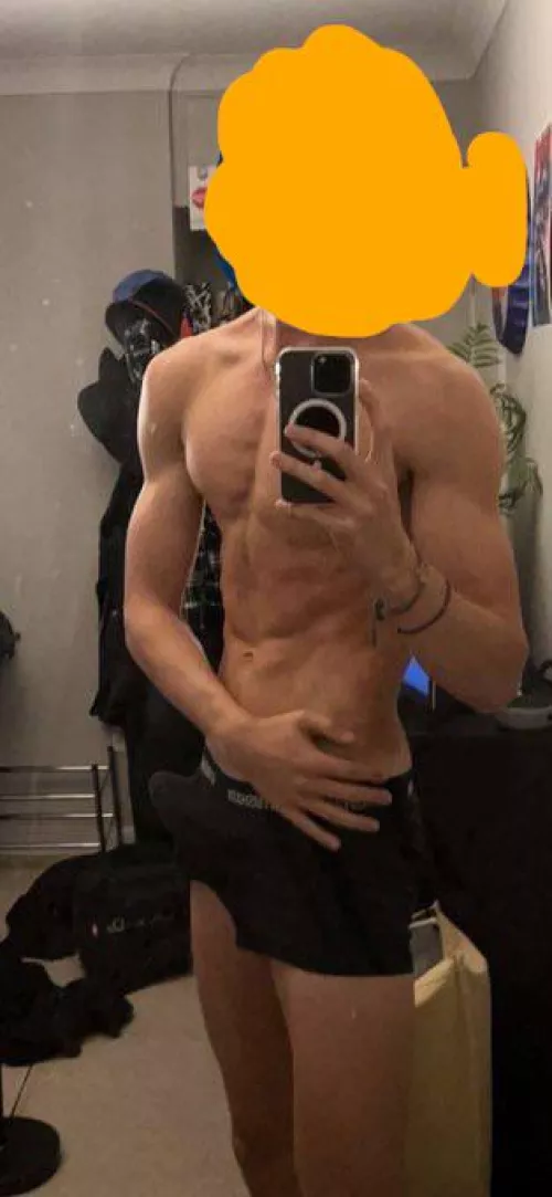 19 hmu to trade by Glum-Oil8168