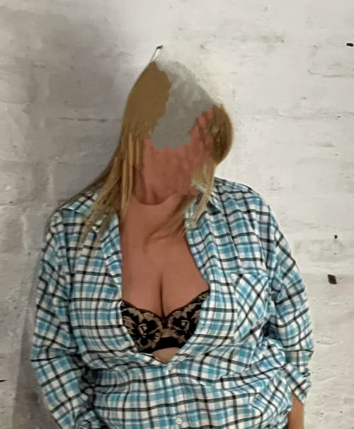 A relaxing afternoon by CGLReddit