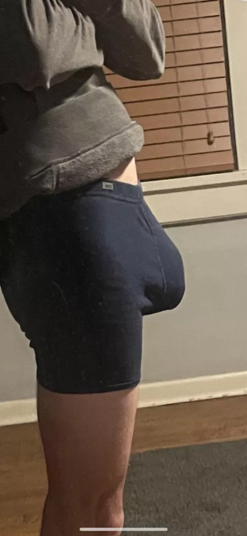 Accepting gf applications  by Vivid-Cloud-1497