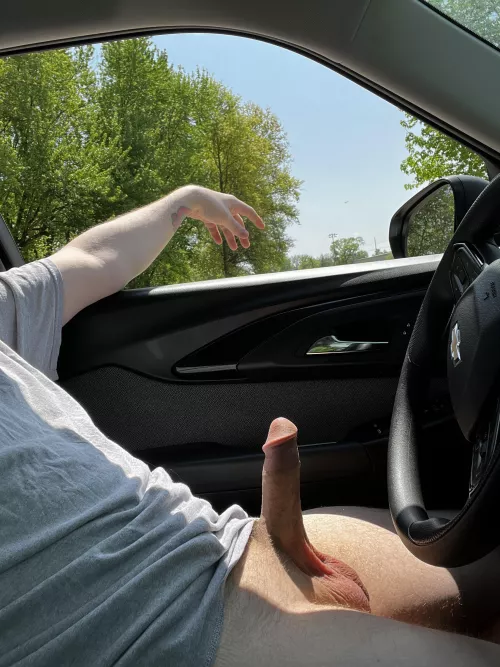 Airing this sweaty meat out, wish I just didn’t have to worry about clothes! by BarryBeercan666