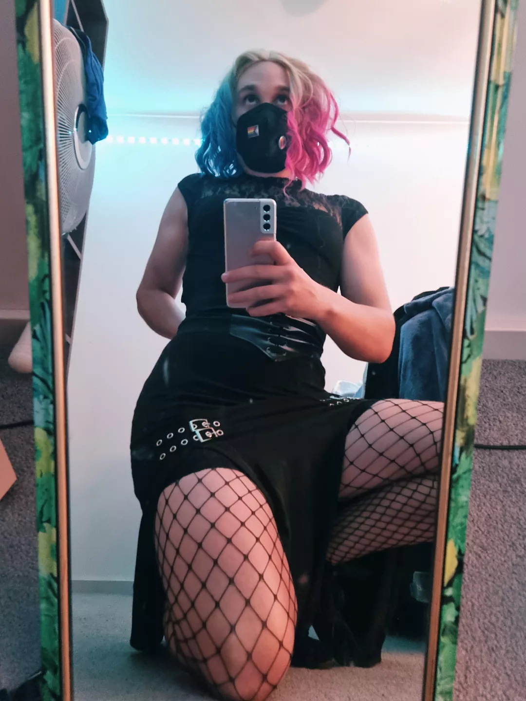 been out like this a few times now, am feeling a lot more confident 😌 ✨️ posted by AM901