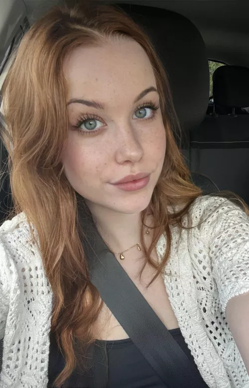 Feeling classy by cutelittlelina