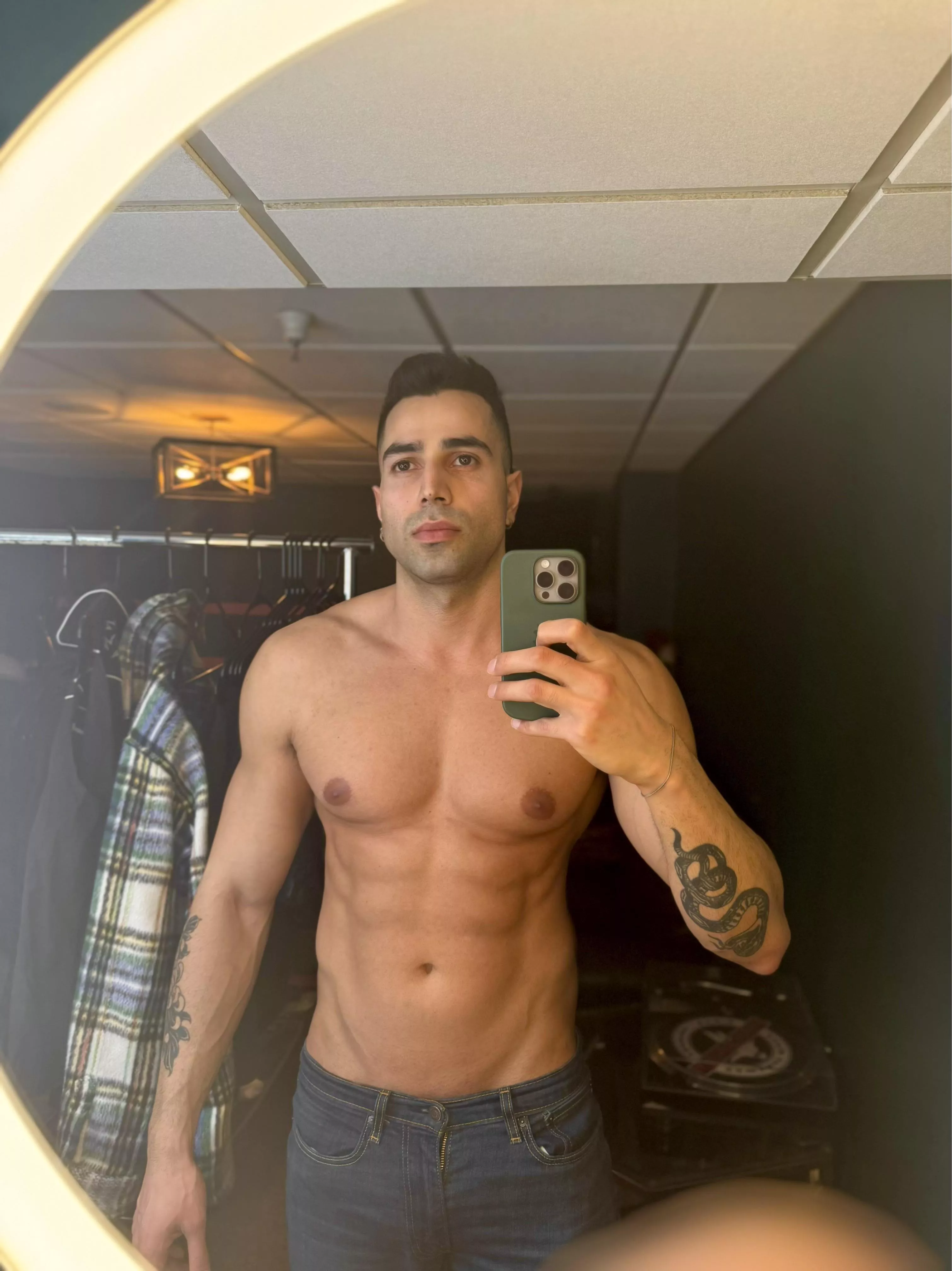 Felt cute, may or may not delete later 😅 posted by Lapzn1