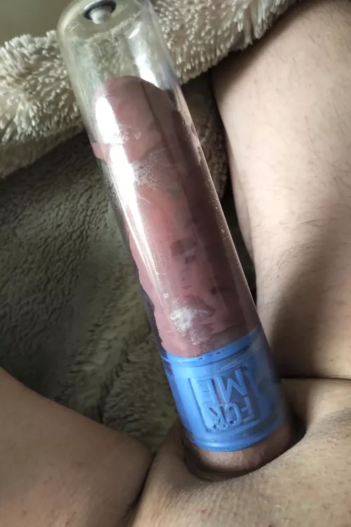 filling the tube. i wear the sleeve only about 30min, the rest of the session i pump without. by elakture