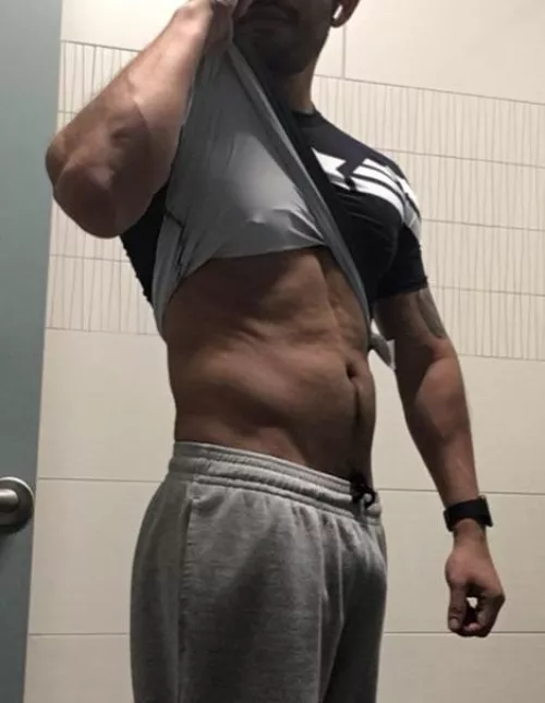 First timer here by slfesteam