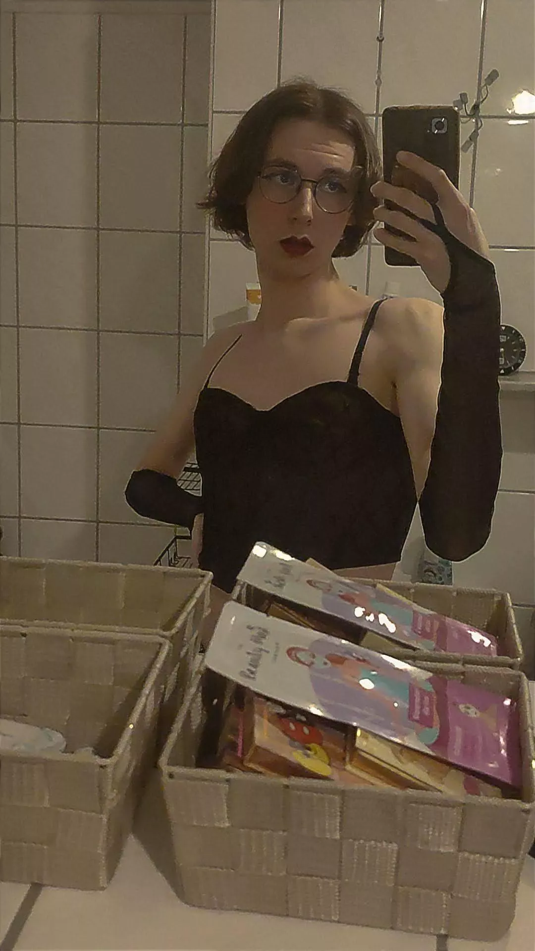 god damn 💅🤭 posted by Human_Snow_7374