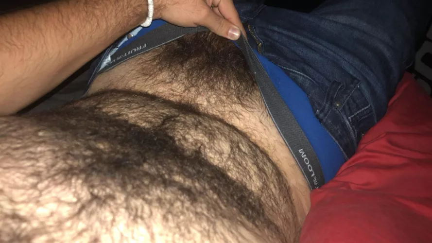 Hairy is sexy 🤤🤤 by CartographerSuperb70