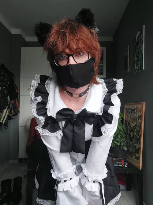 Hiya :3 by Anormous_Potato