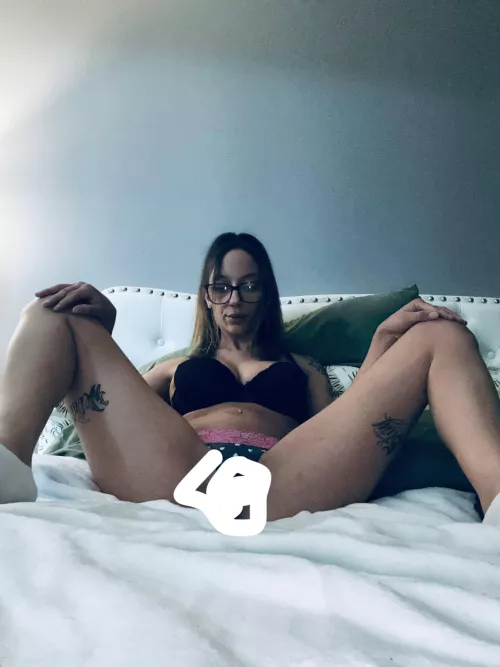 Horny ass milf  by Badgalstephxxx