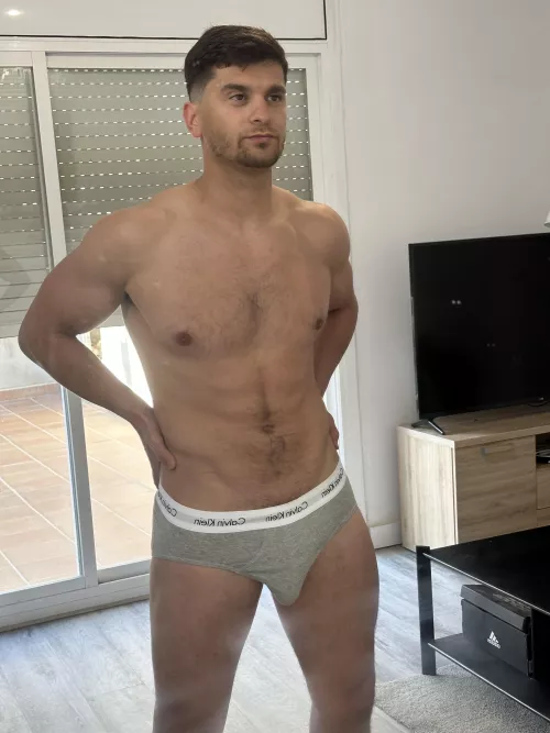 I hope u are hungry by realisiwak