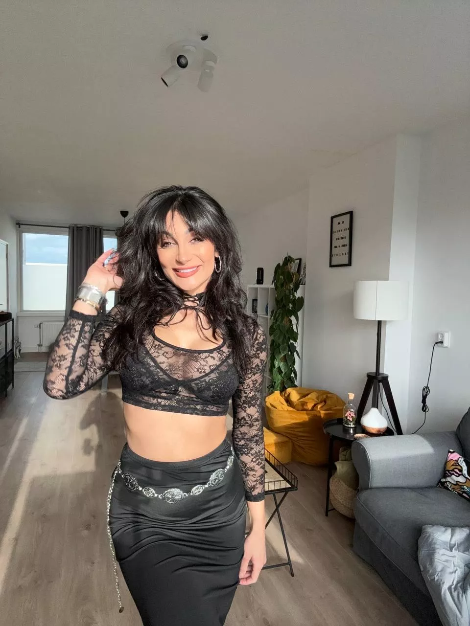 I love wearing this skirt posted by Vanessa_Diazzz