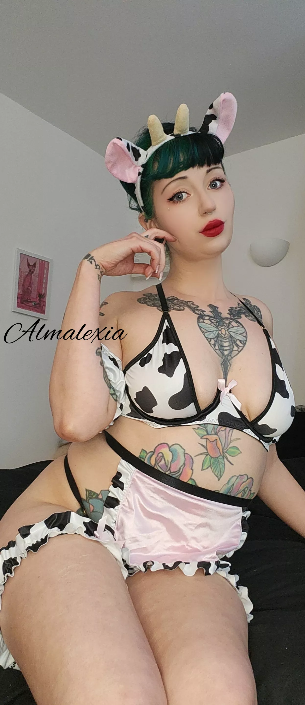 I May Be Chubby Now, But That Means I'll Feed *You* Even More~ posted by Almalexia2023