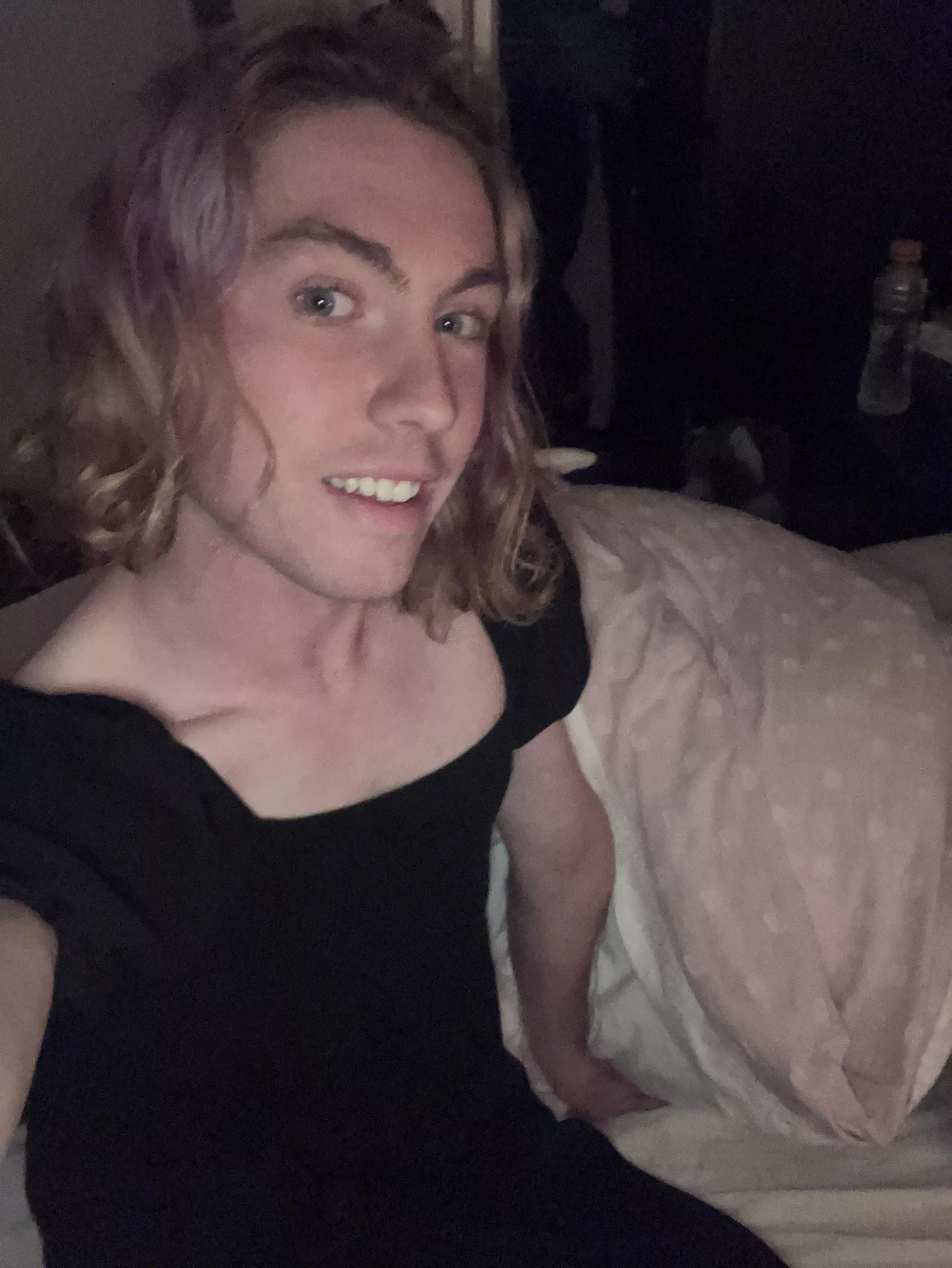 I’m in my bed, but why aren’t you also in my bed?  posted by alexia_femboy