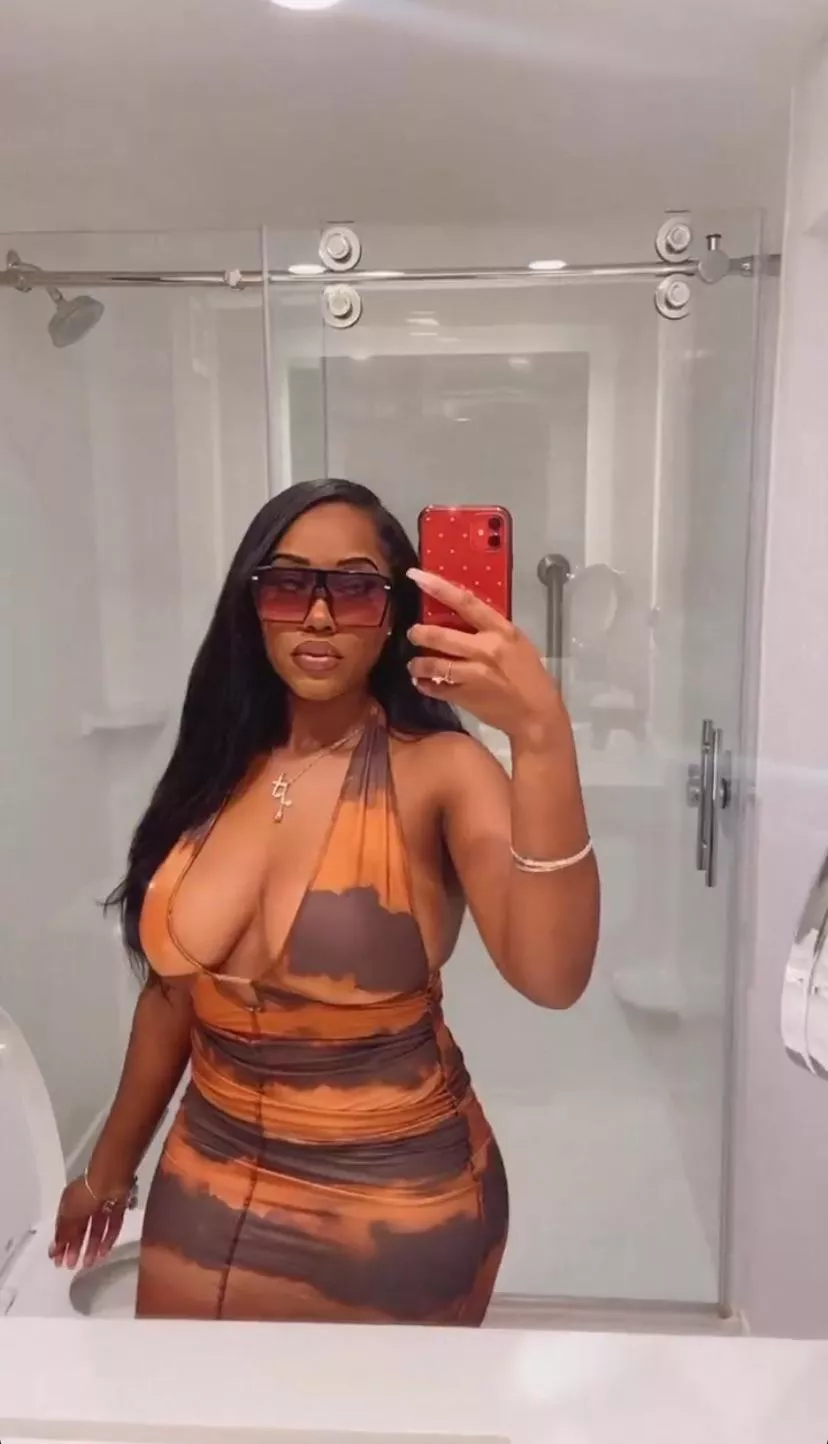 Janell Nicole posted by InternationalAd7925