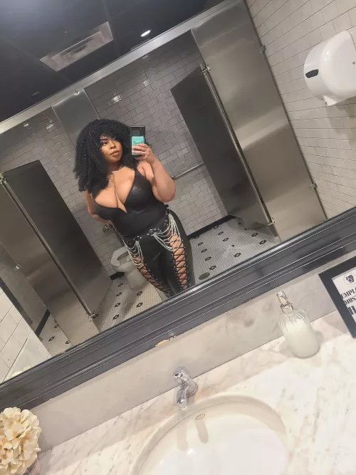 Leather is a good look on me.  by Coratexplorer