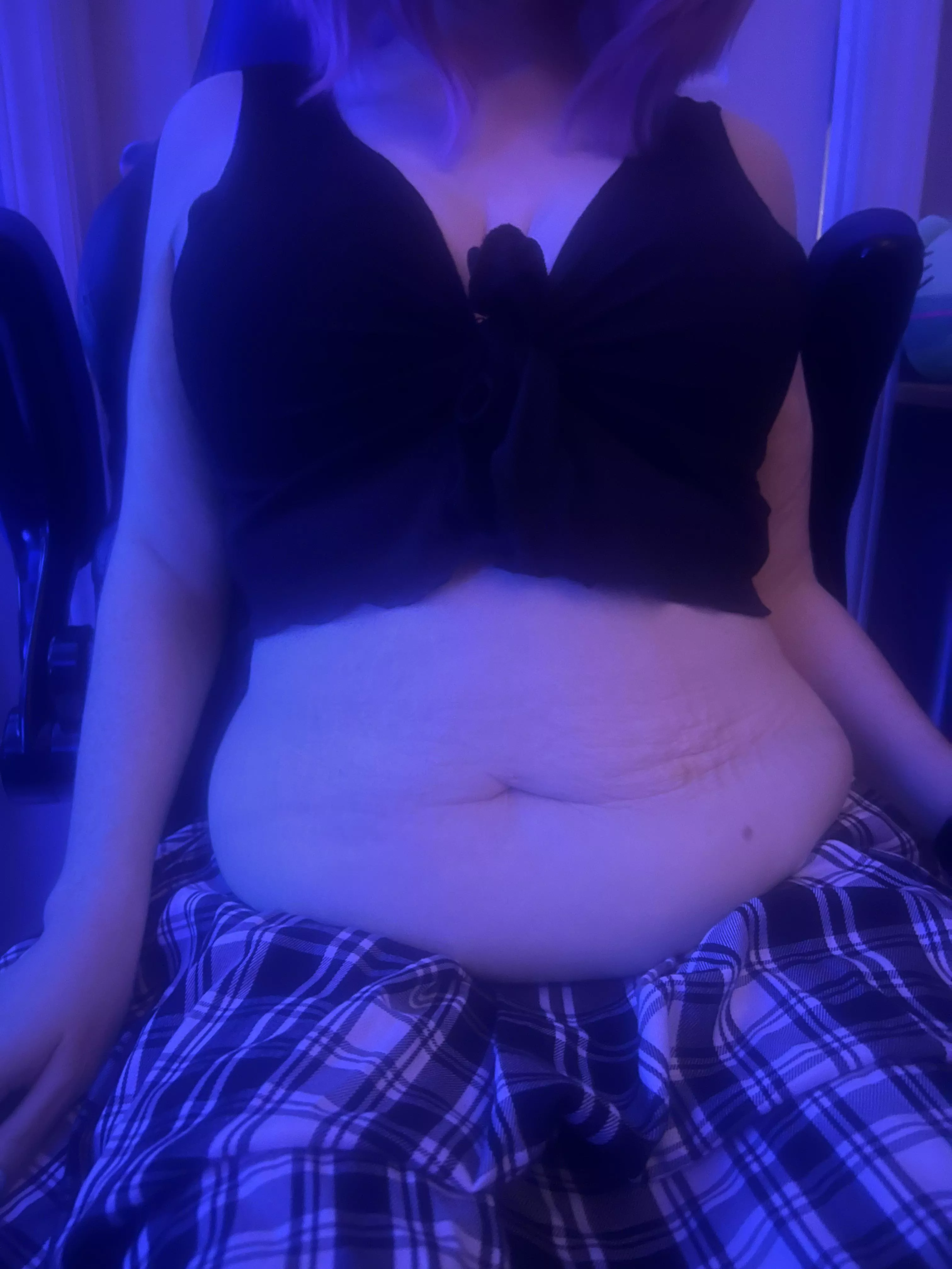 My little skirt is a tad too small now 🤭 posted by Alexandriabells