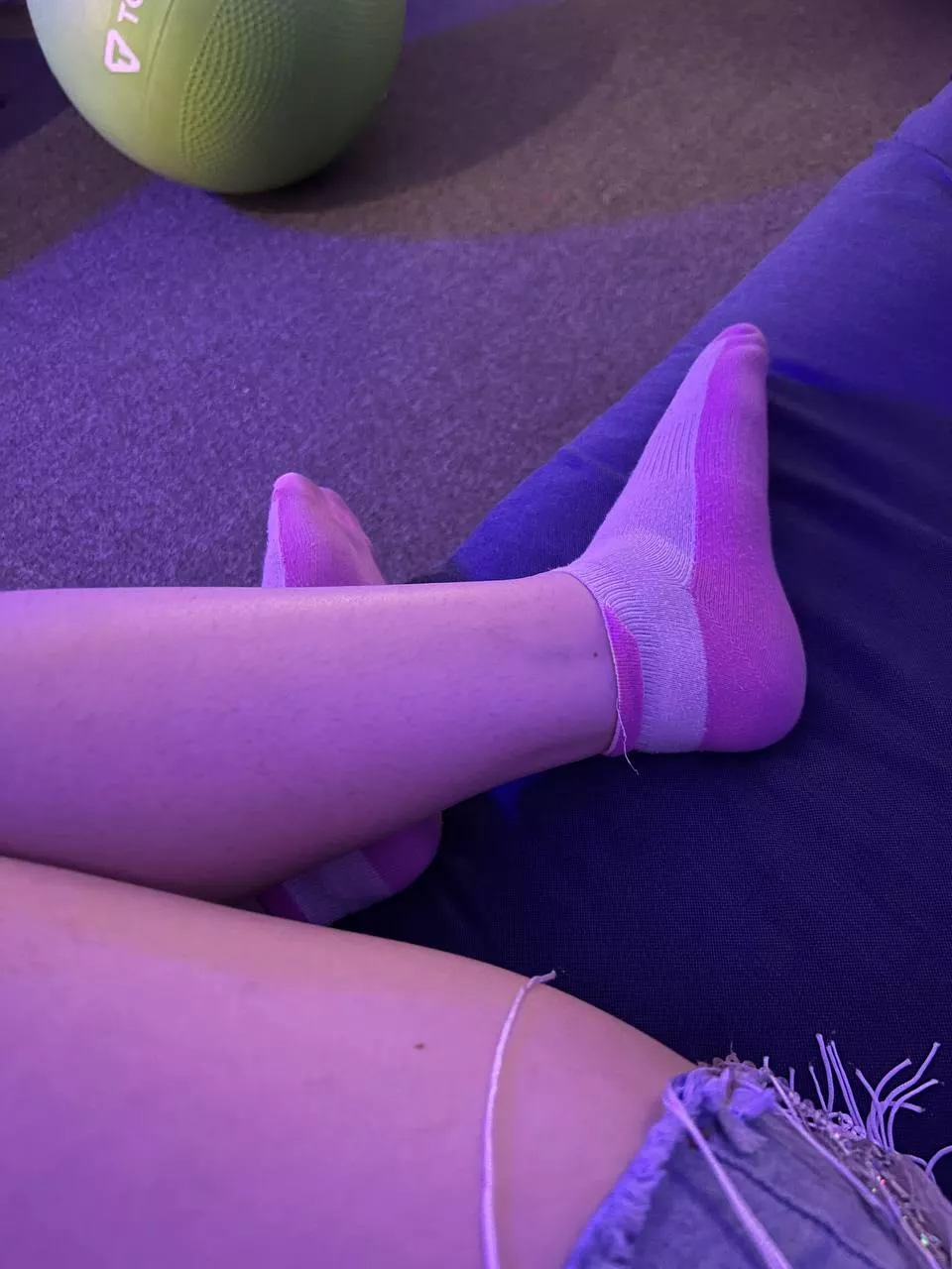 my socks are wet after doing sports posted by betweenForearm41