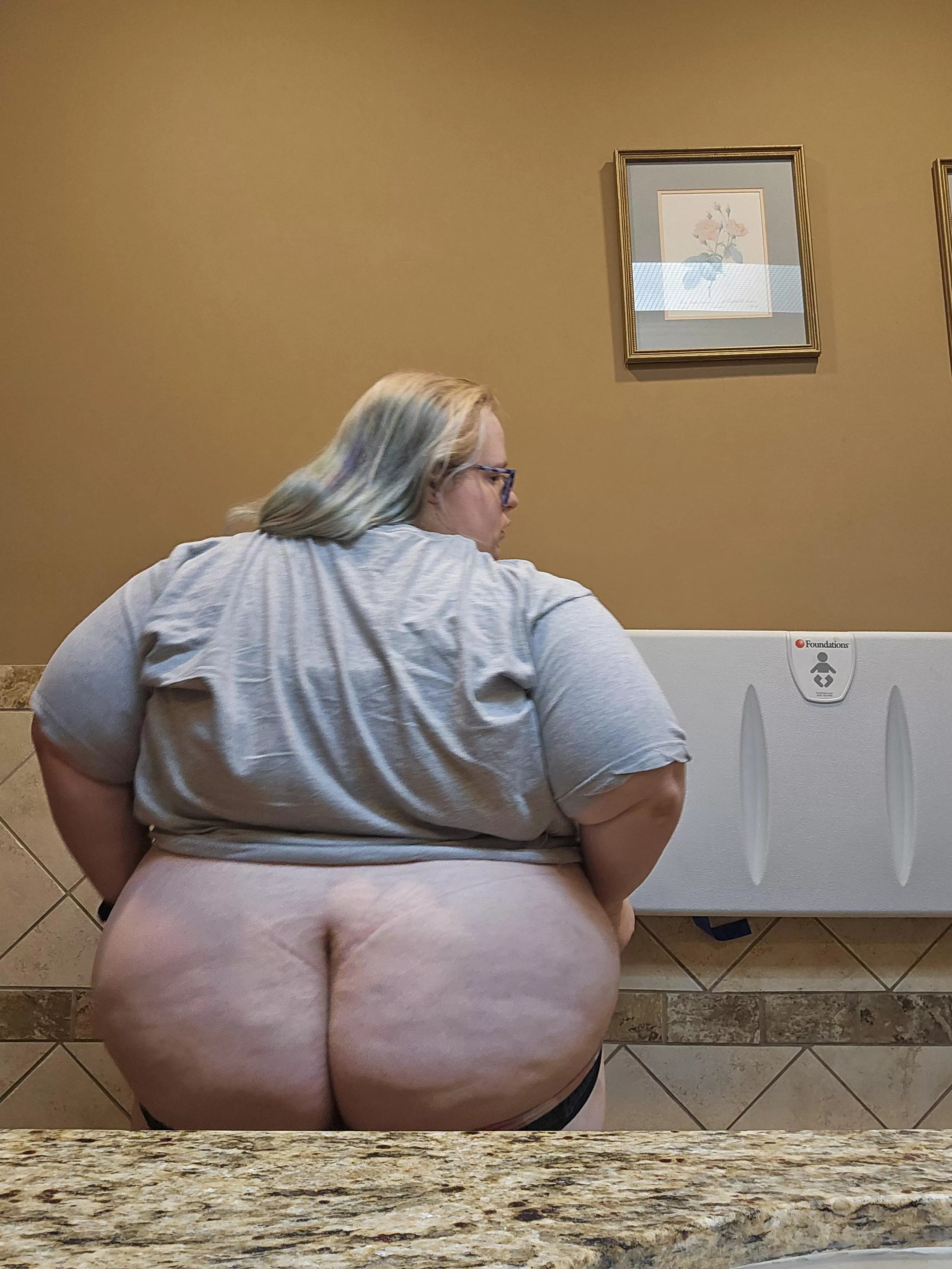 Risky quickies are fun posted by Dependent-Ad7486