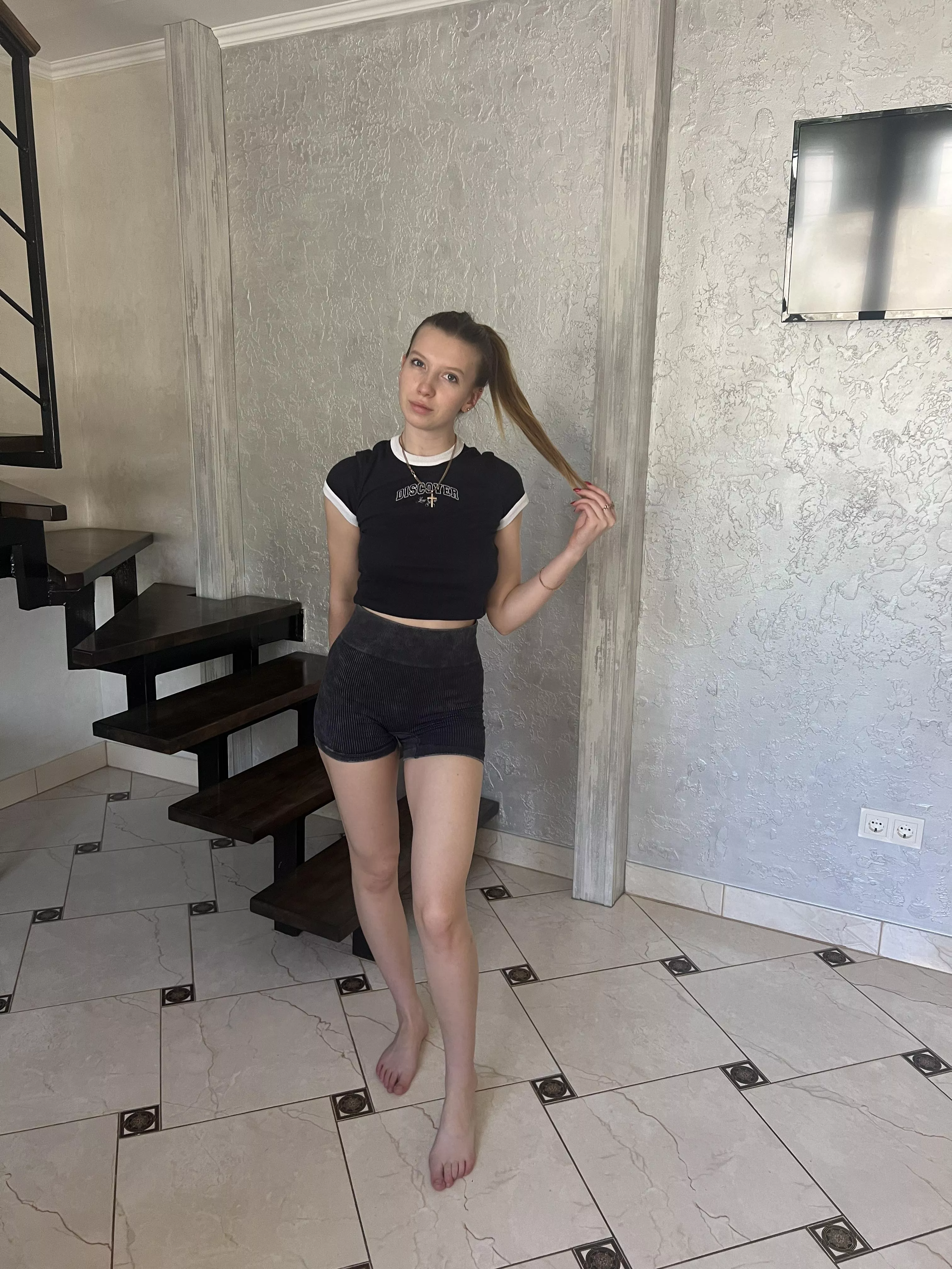 say hi posted by Babinhoe