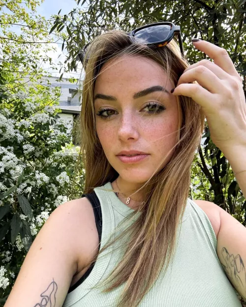 Shauna Dewit by Frankg145