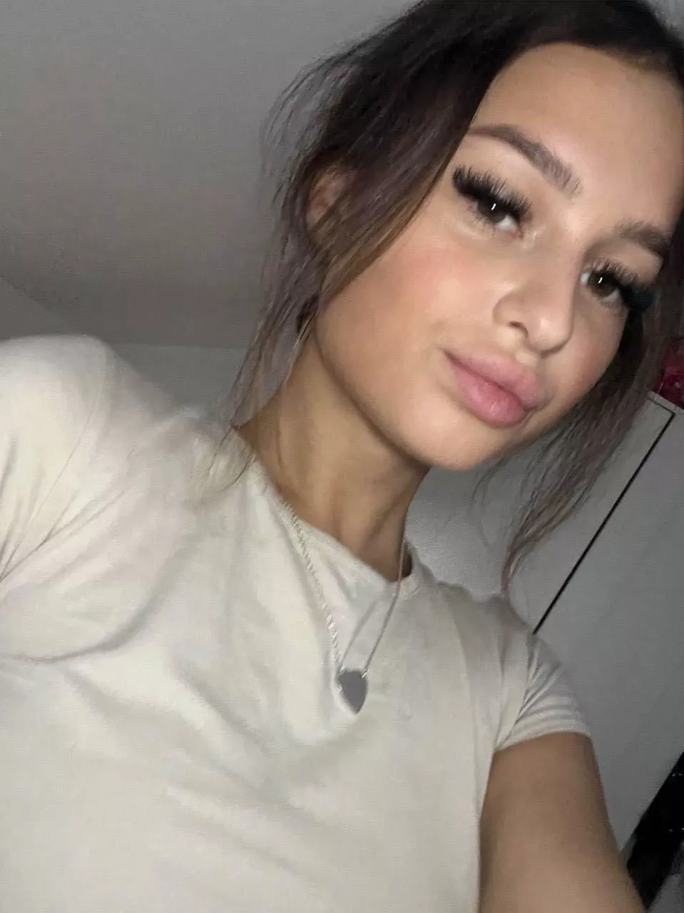 simple and yet classy posted by Creepy-Chart116