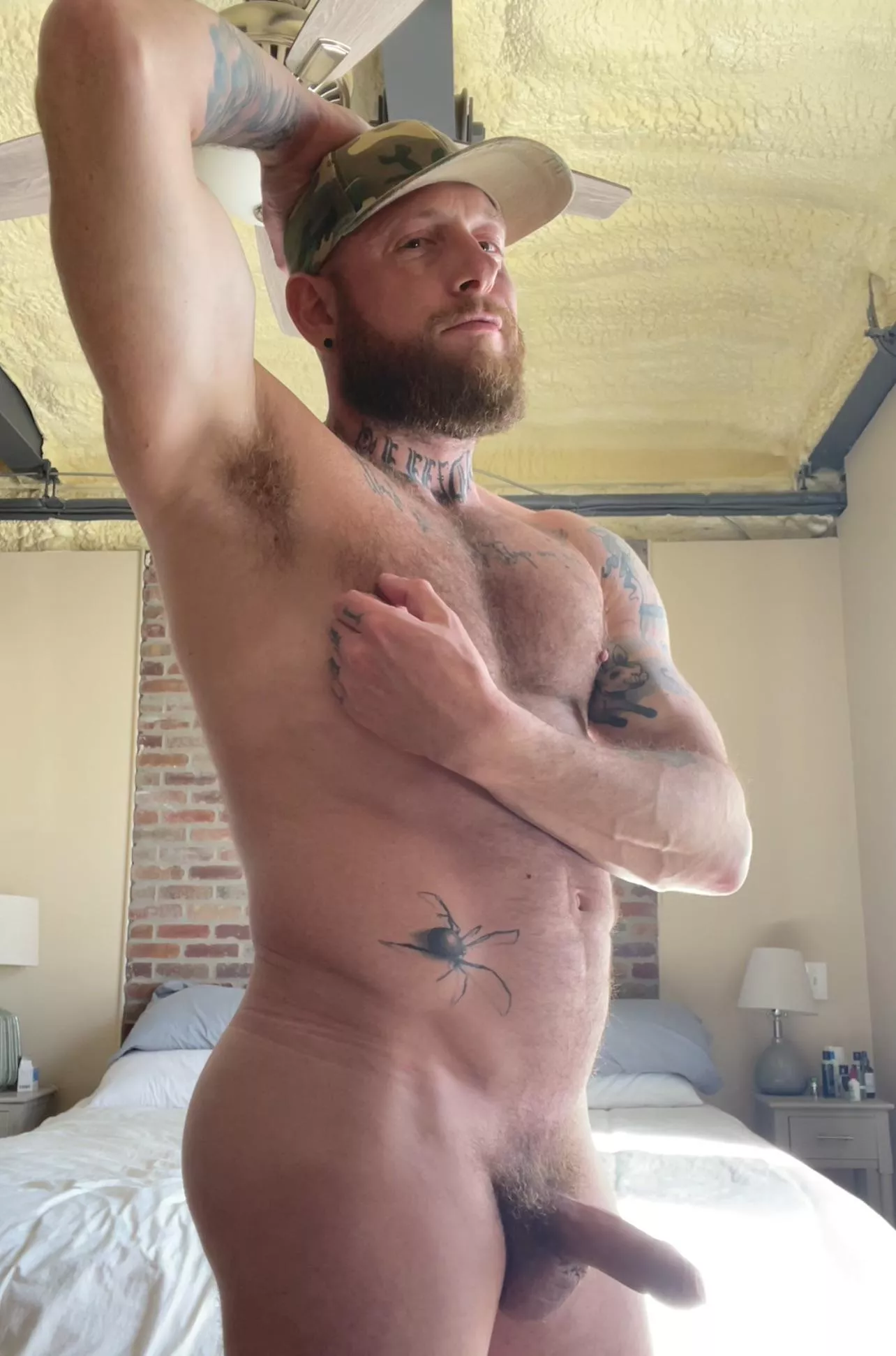 Sniff sniff (40) posted by JoeyStPatr1ck