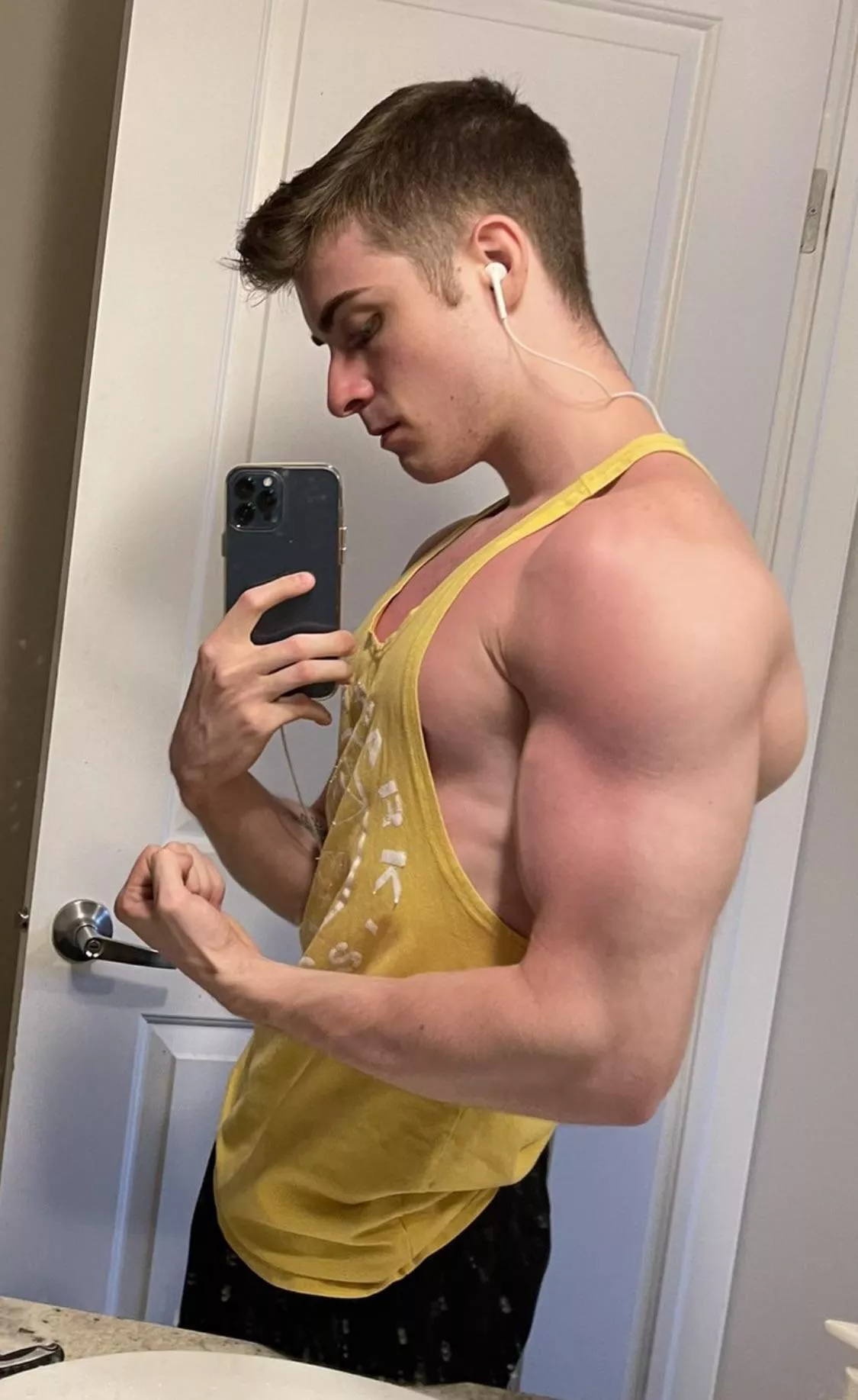 Suggestions for good songs to workout to posted by joeclubkid