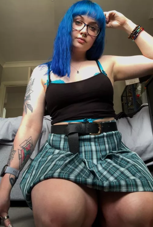 thighs that double in size when sat down 👍👍👍👍 by AndieHart98