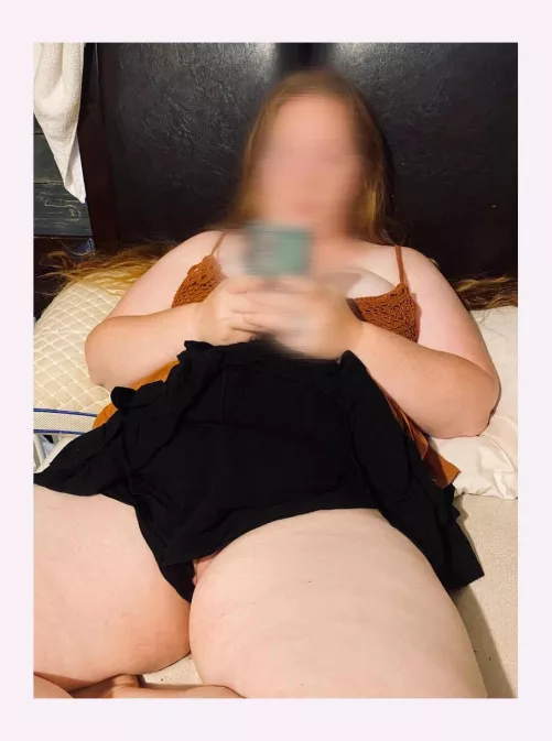 We’re gonna push the limits just a ligtle bit here. Could you focus on a conversation? by Sweet_Teacher4932