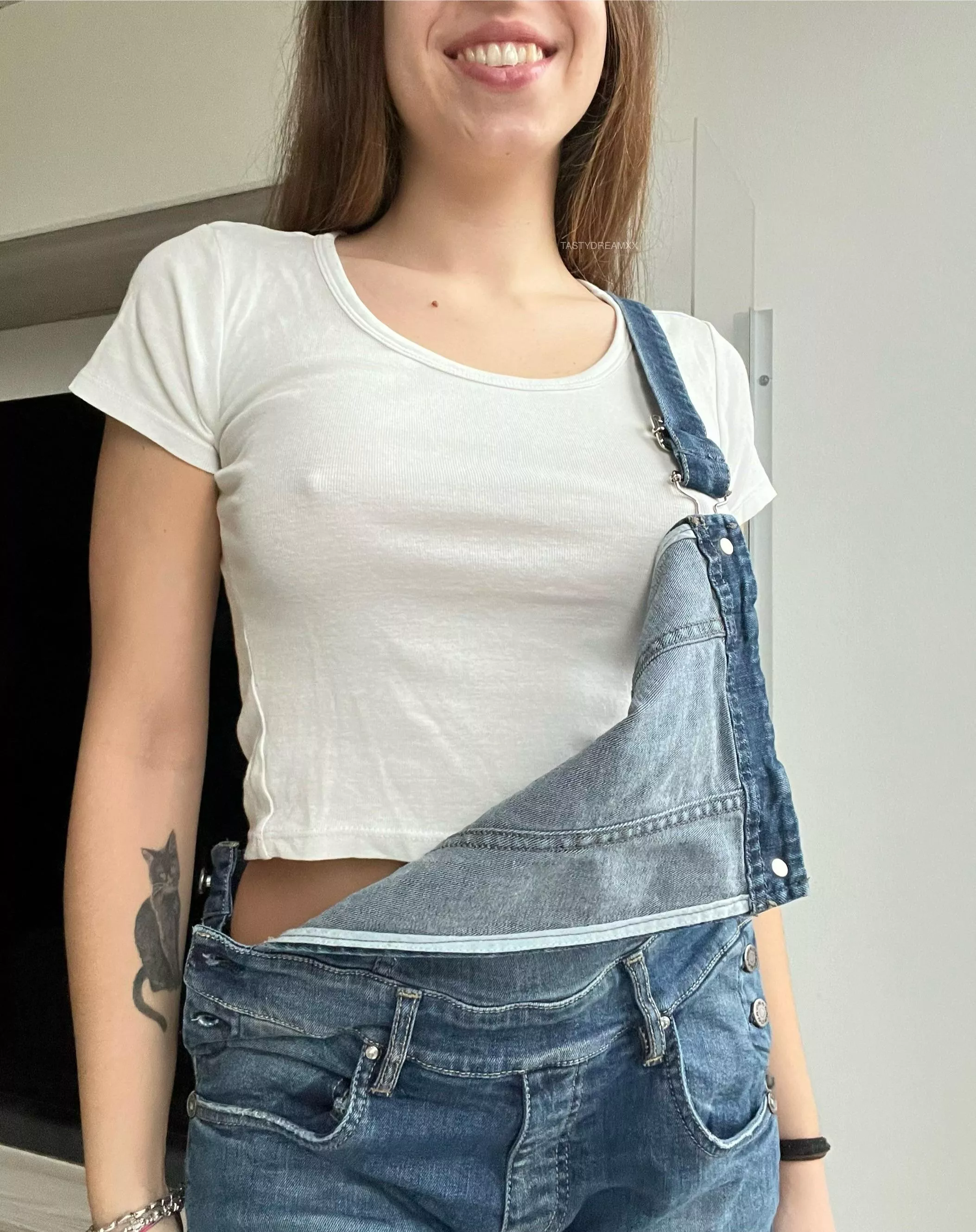 Who needs a bra? Not me posted by tastydreamxx