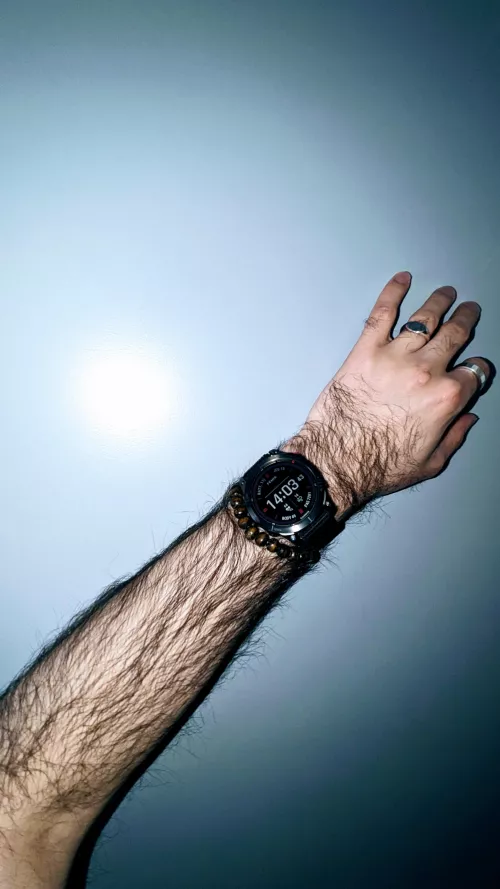 Wild hairy arm appeared !  by Anxious_Ananas_643