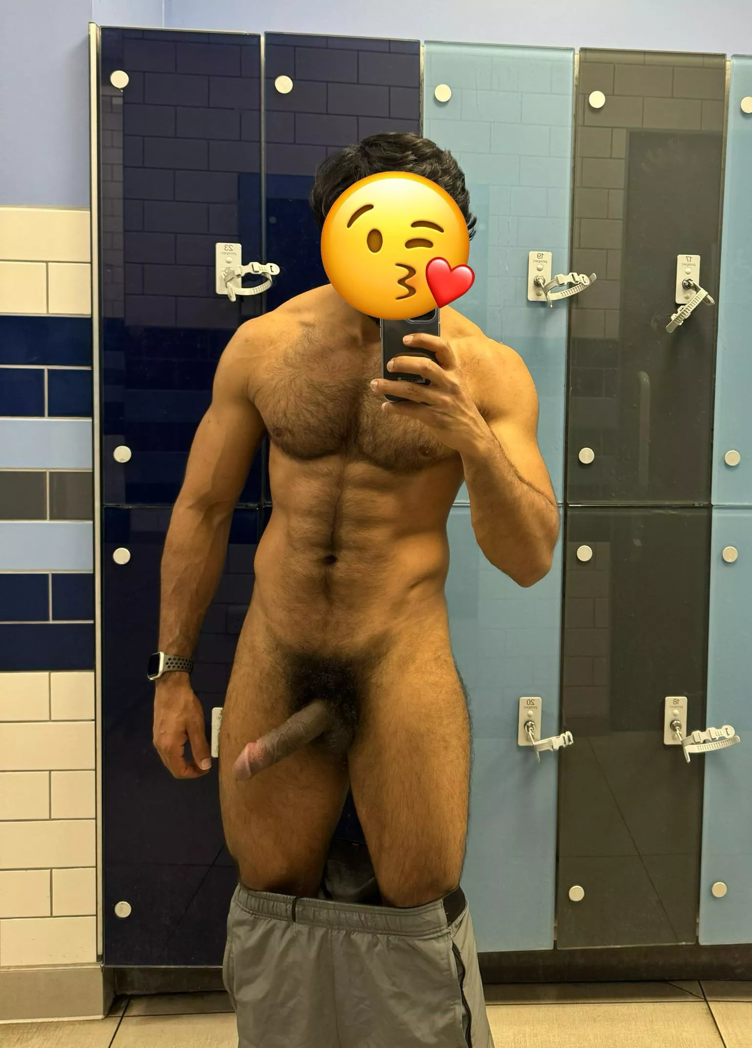 [28] Flashed for the first time in public!! Join me the locker room next time? posted by truly_dukhiatma4