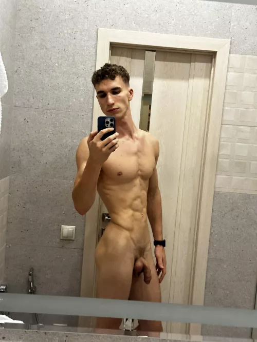 Bathroom selfies and Reddit friends’ comments: need both for post breakup ego boosts by Eric_co1dsmi1e