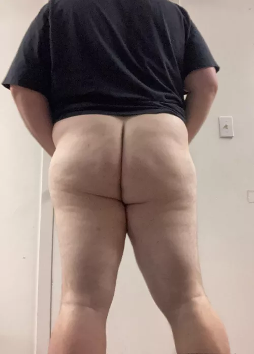 Been working out my glutes lately. Is it paying off? by Educational-Bid-2791