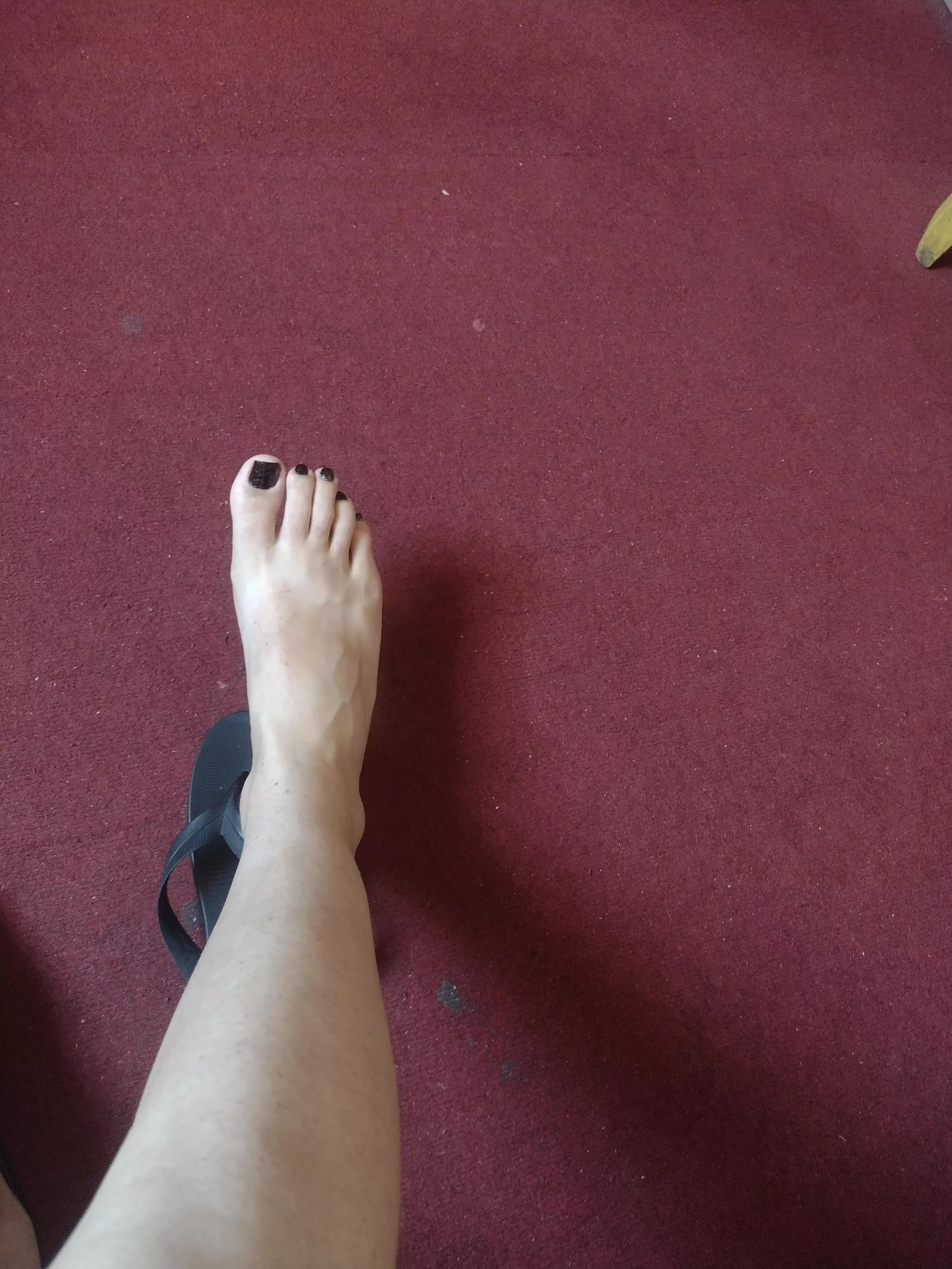 Big feet 🖤🥰🥰 posted by 23bugle0