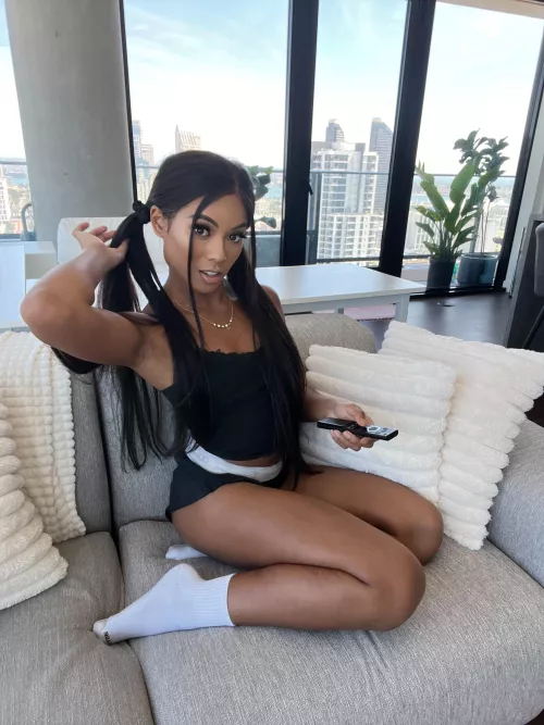 Come watch t.v. with me by marblegirl817