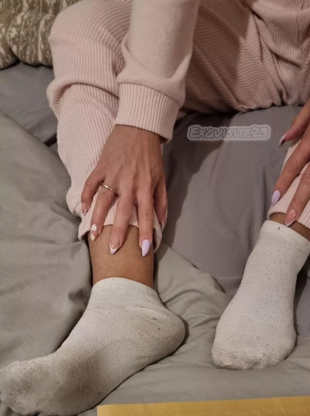 Ewww.. My rather stinky ankle socks  posted by Exquisite_23