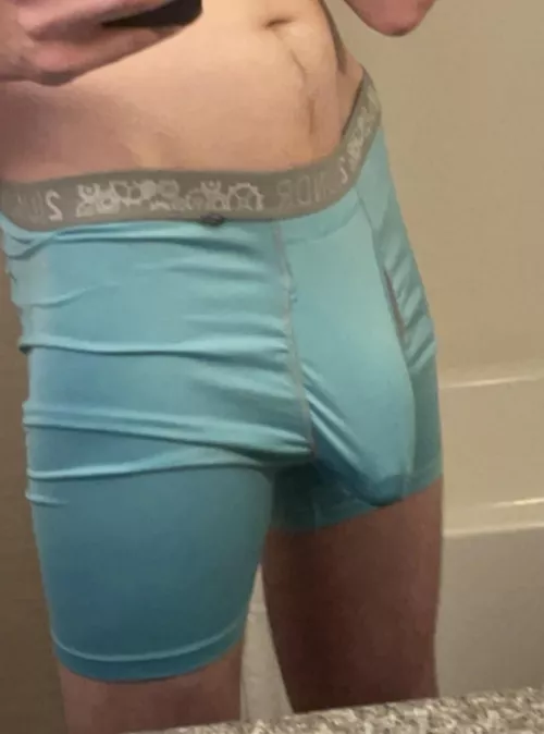 First timer 🫣 by tall_bull3