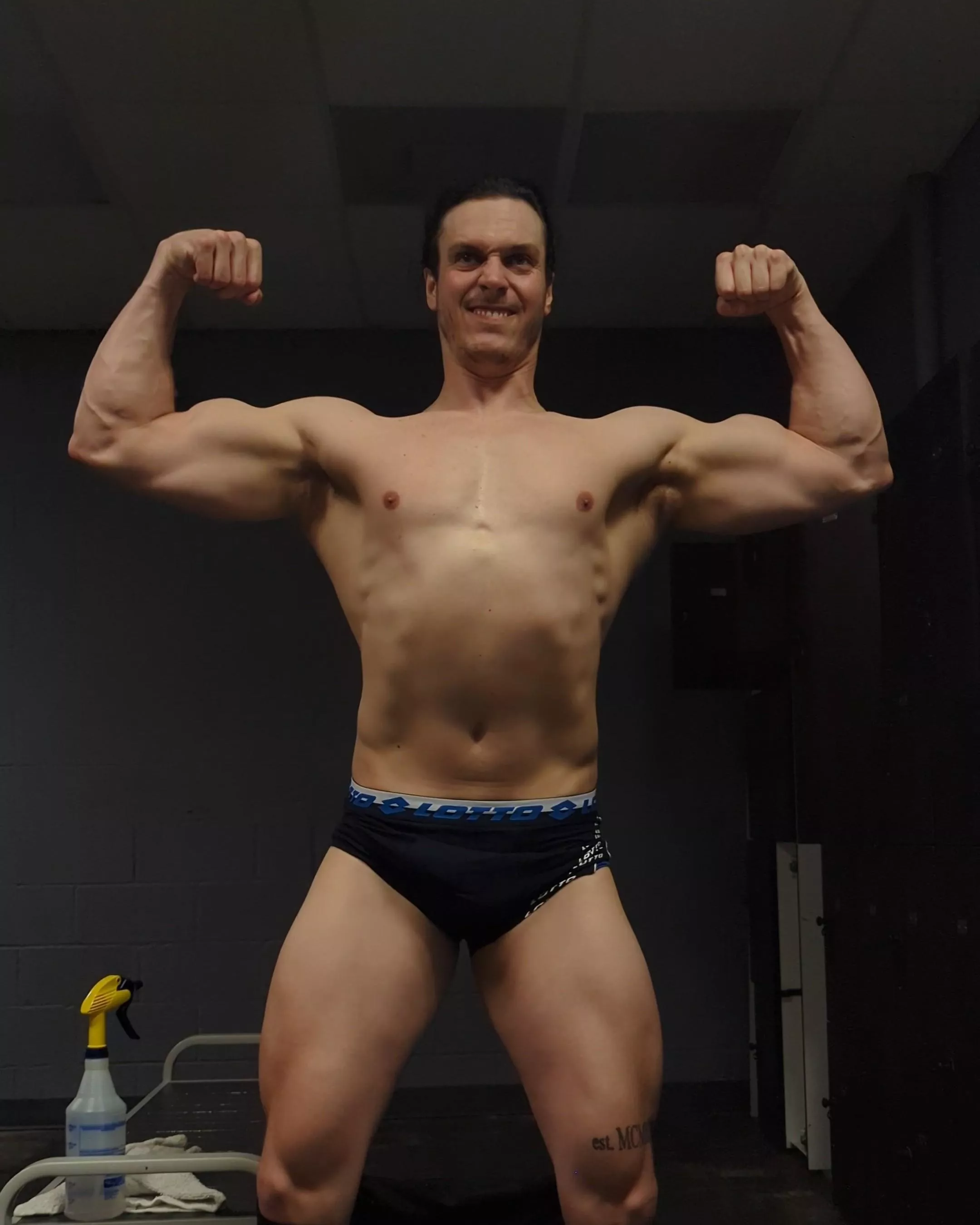 Full of muscle. posted by meaty_tarzan