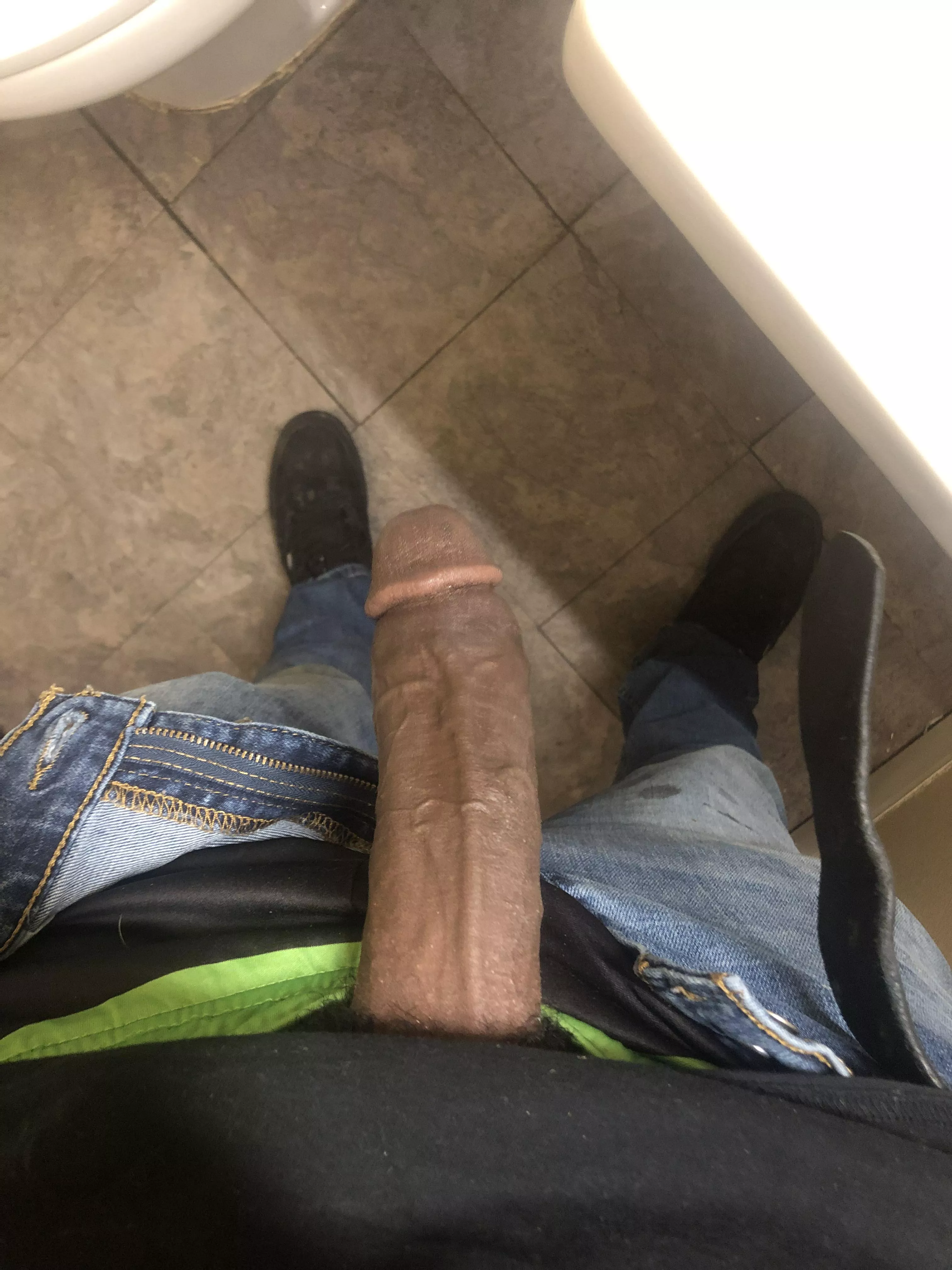 Getting hard. Wanna finish the job and get me harder 😏😏 posted by Officer_Zachery