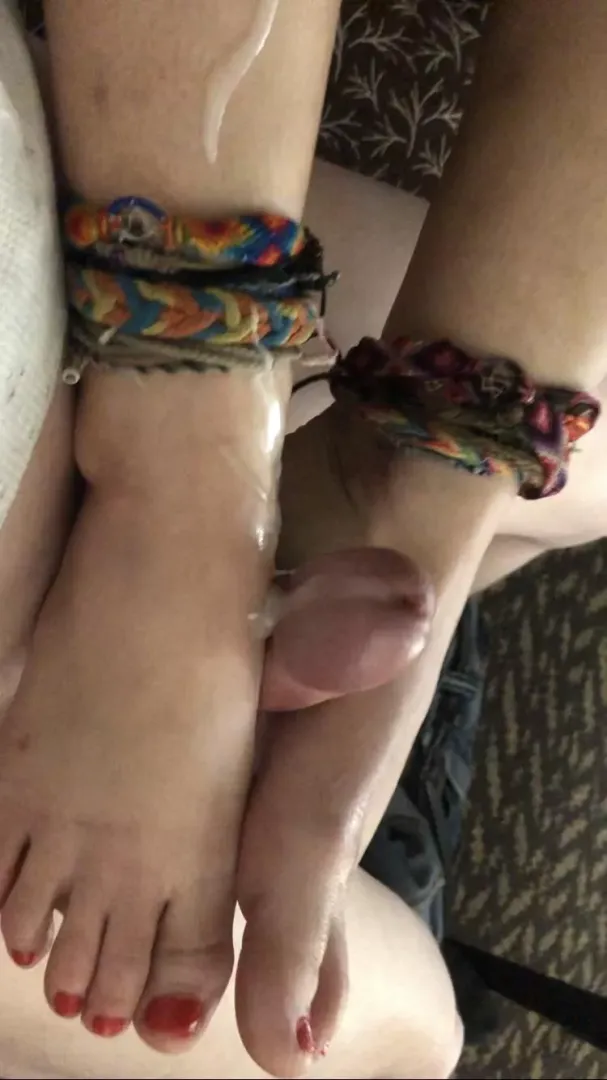 Her first footjob. DM if you’d like to collab🦶💦 posted by Successful-Peace-351