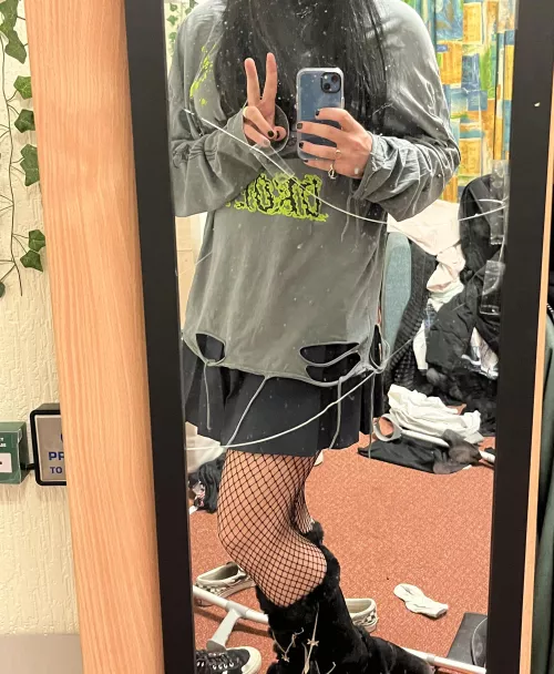 Hiya by Difficult_Sorbet_719